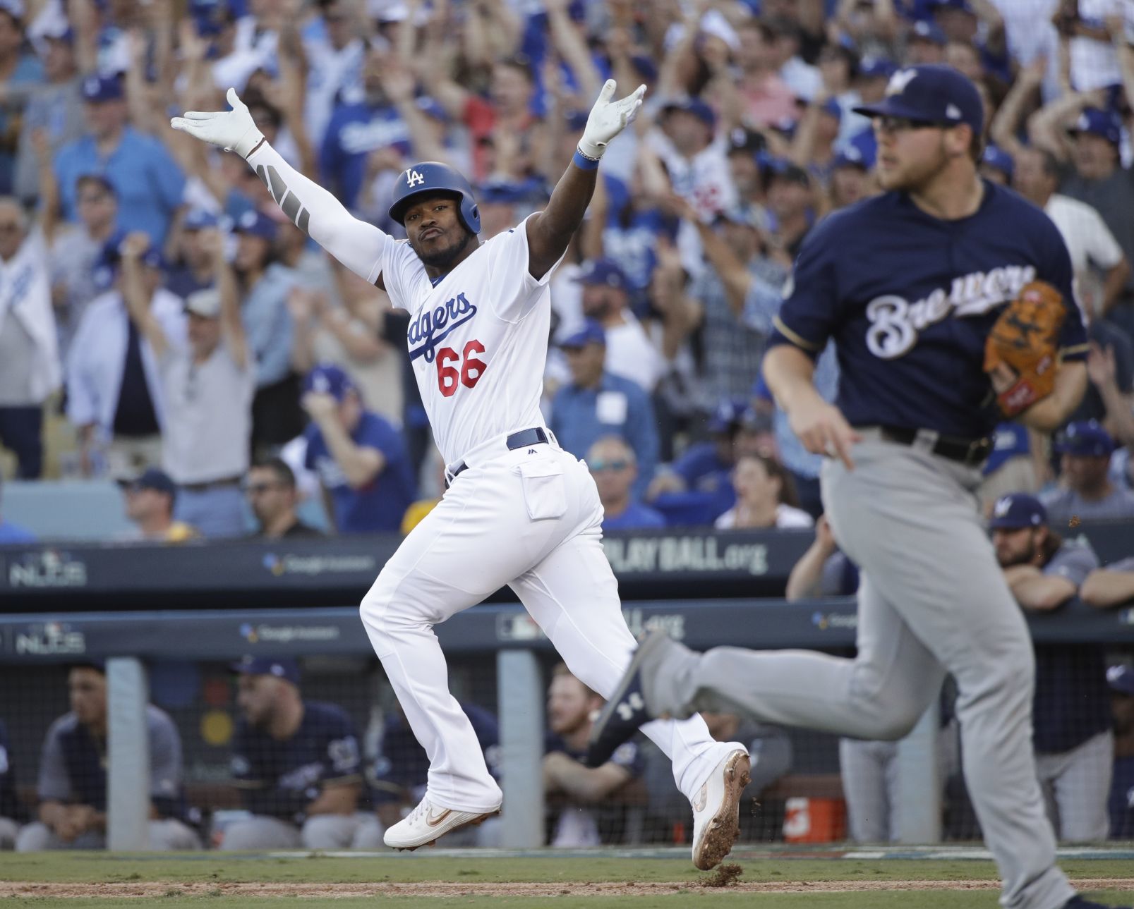 Dodgers 5, Brewers 2